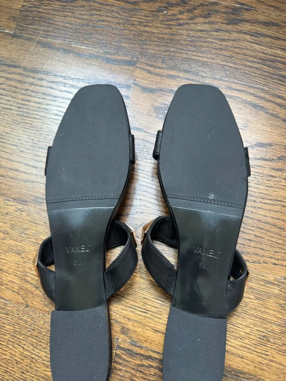 Black Leather Vaneli gold studded flat sandals  Size 8 1/2N